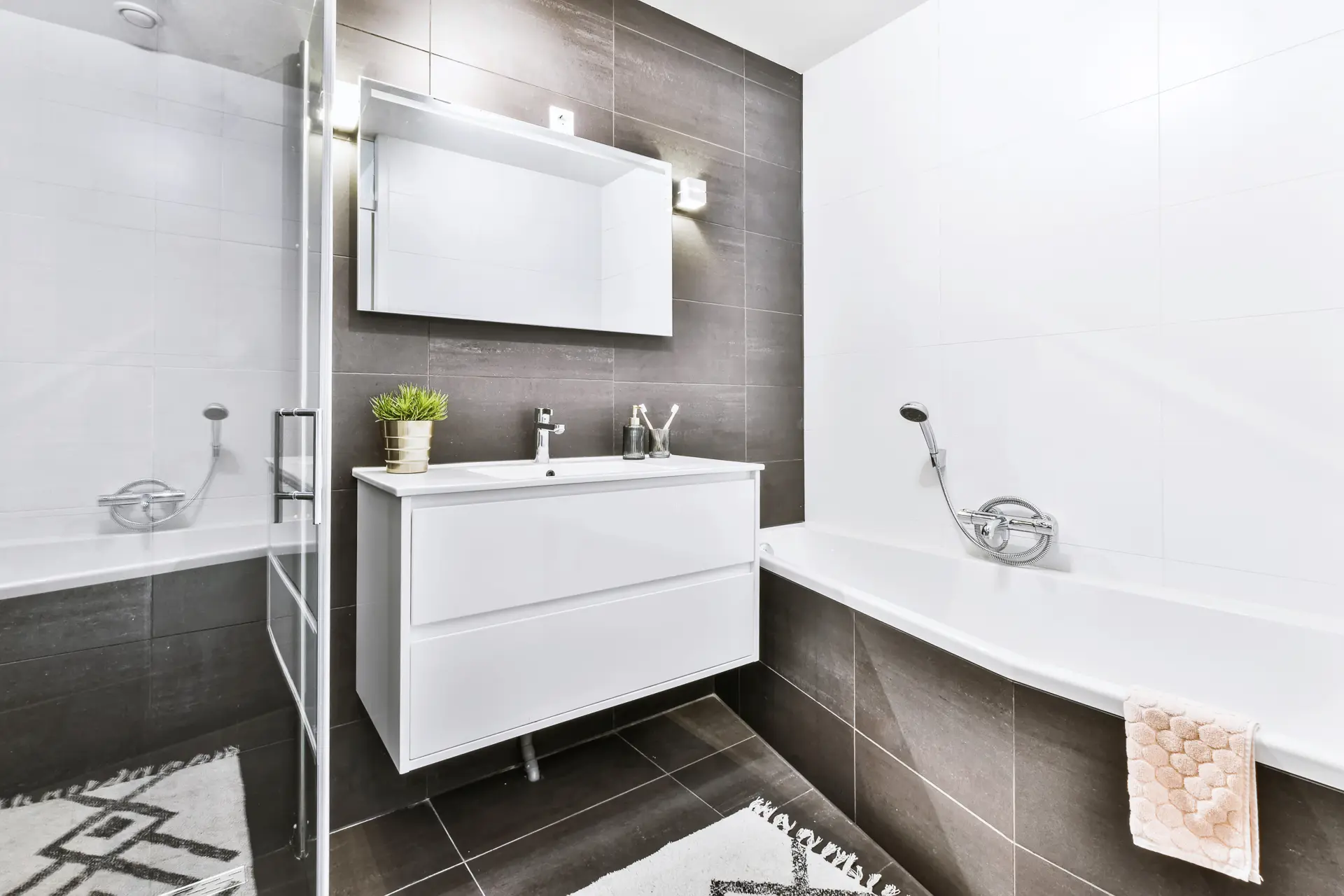 Modern and Traditional Bathroom Designs Stockport, Salford, Manchester