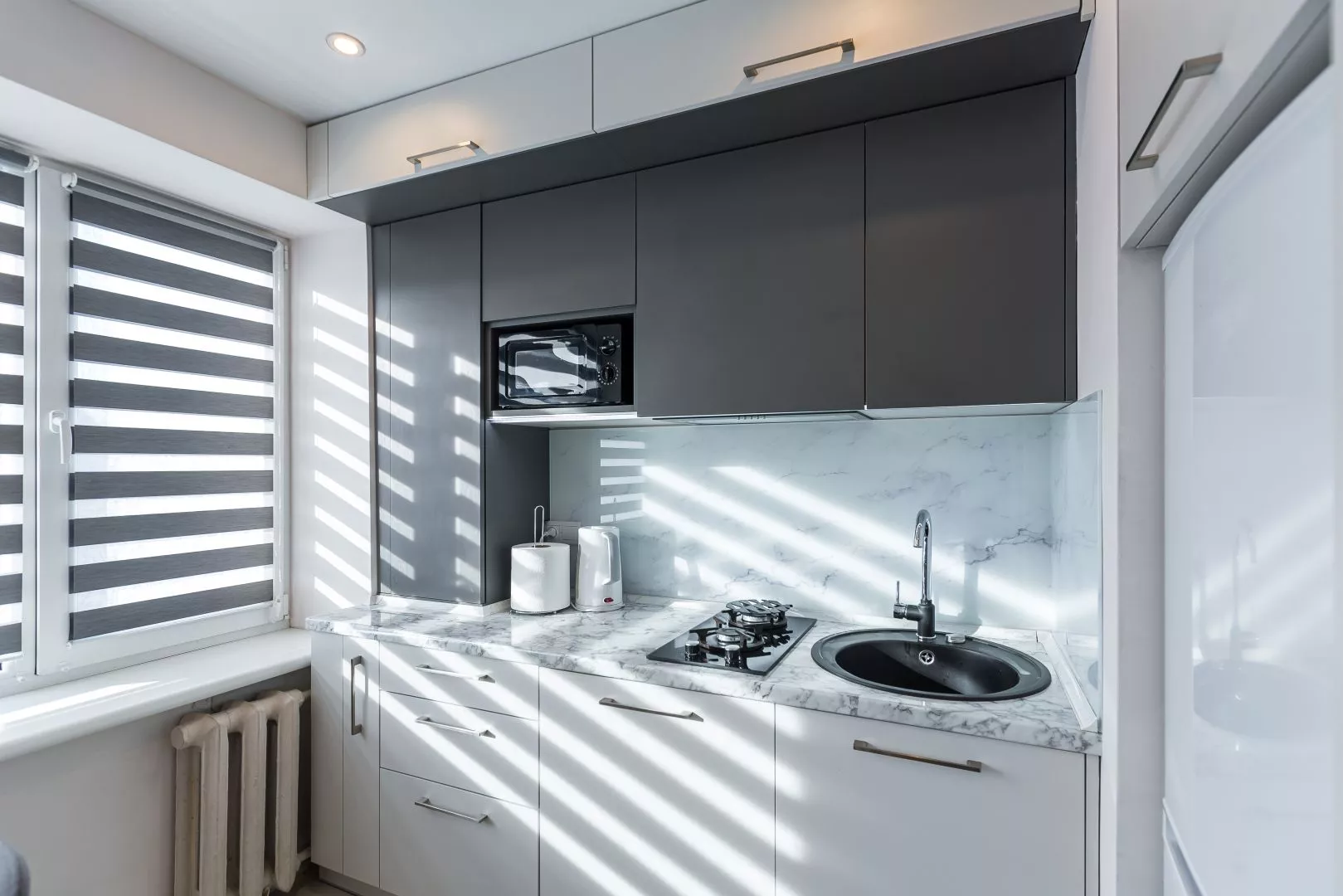 Custom Fittings - Maximising Space in Small Bathrooms and Kitchens